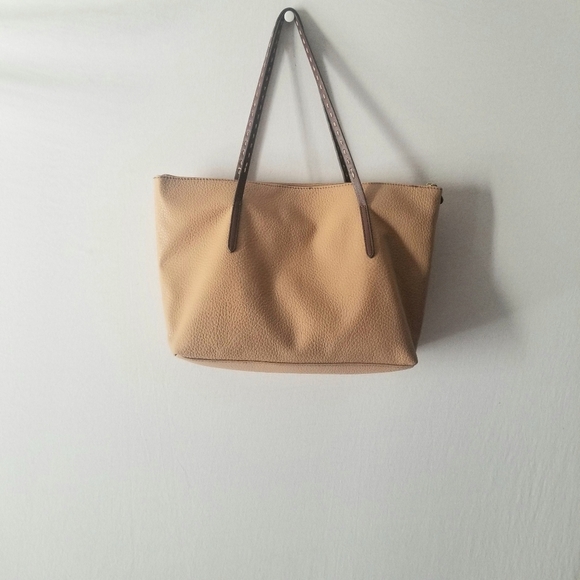 Liz Claiborne Tote - Picture 9 of 9